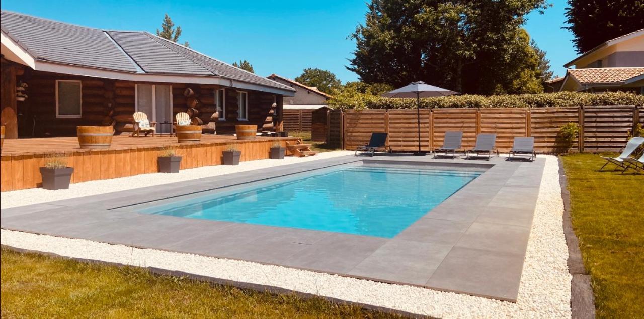 Chalet Montana - Au Cottage Du Medoc - Proche De Bordeaux Saint-Aubin-de-Médoc Dış mekan fotoğraf